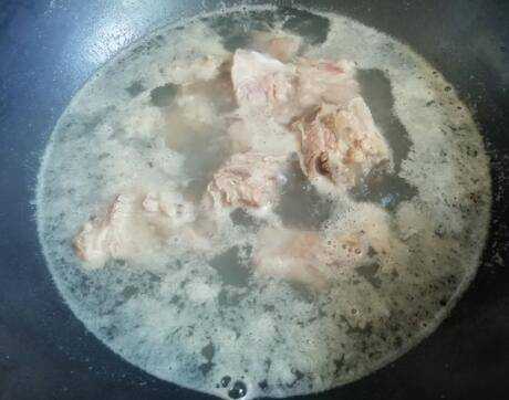 板栗煲湯怎麼搭配材料