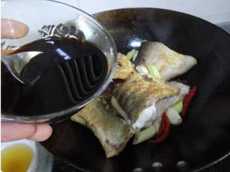 炒白鰱魚怎麼做最好吃