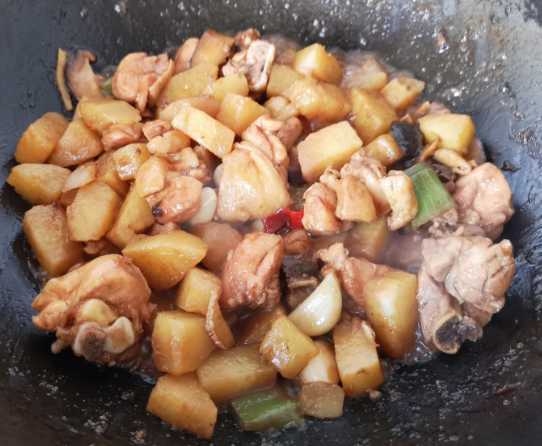 雞架炒土豆怎麼做好吃