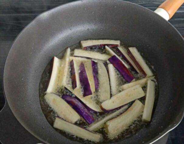 炒紫茄子怎麼切