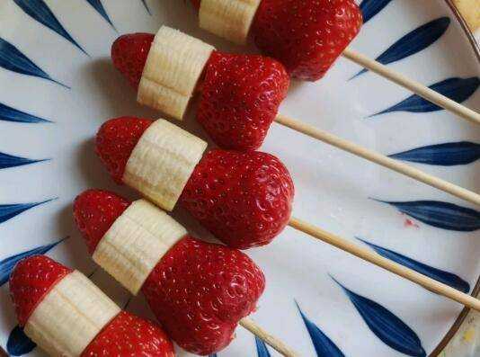 草莓糖葫蘆怎麼做